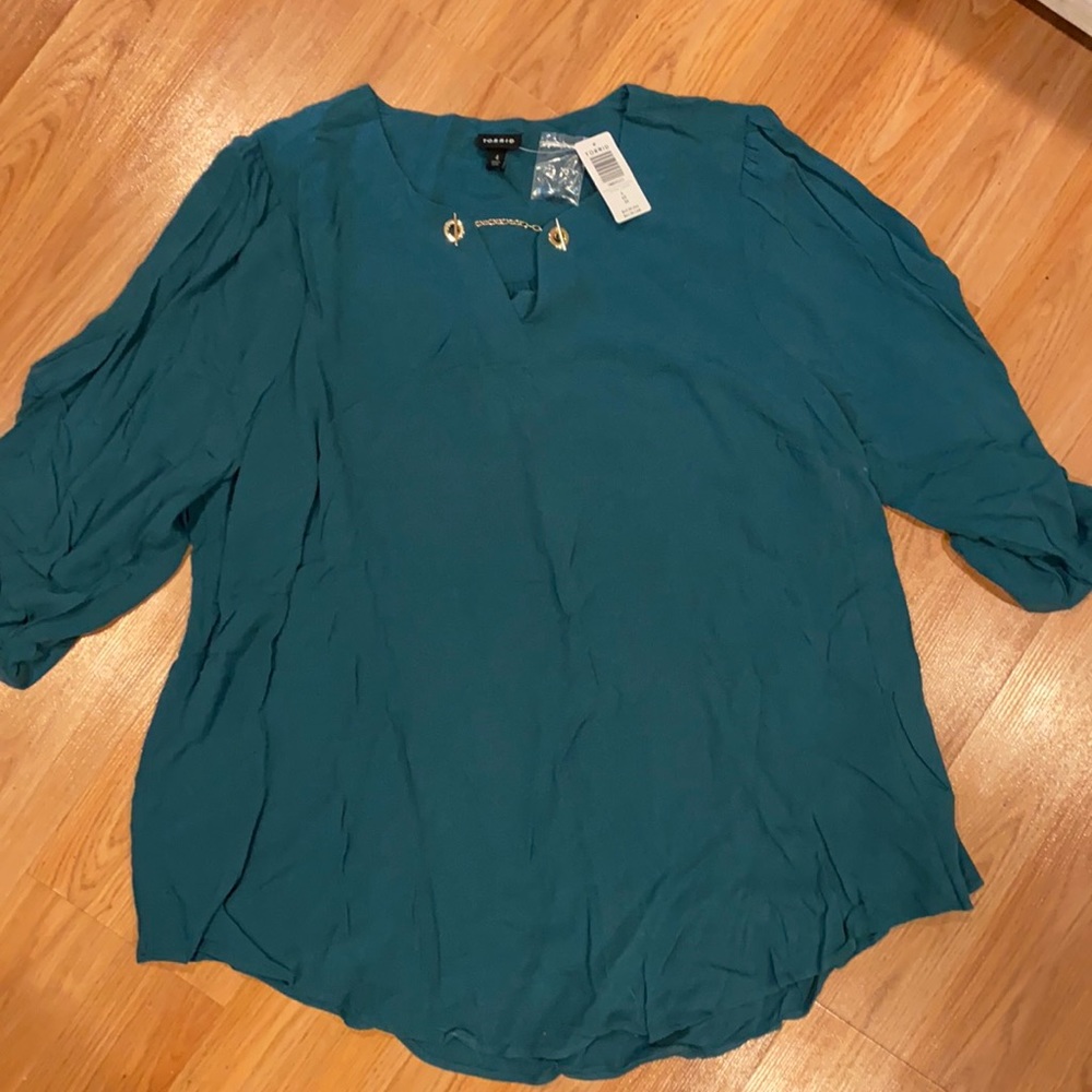 Torrid Blouse 4X NWT